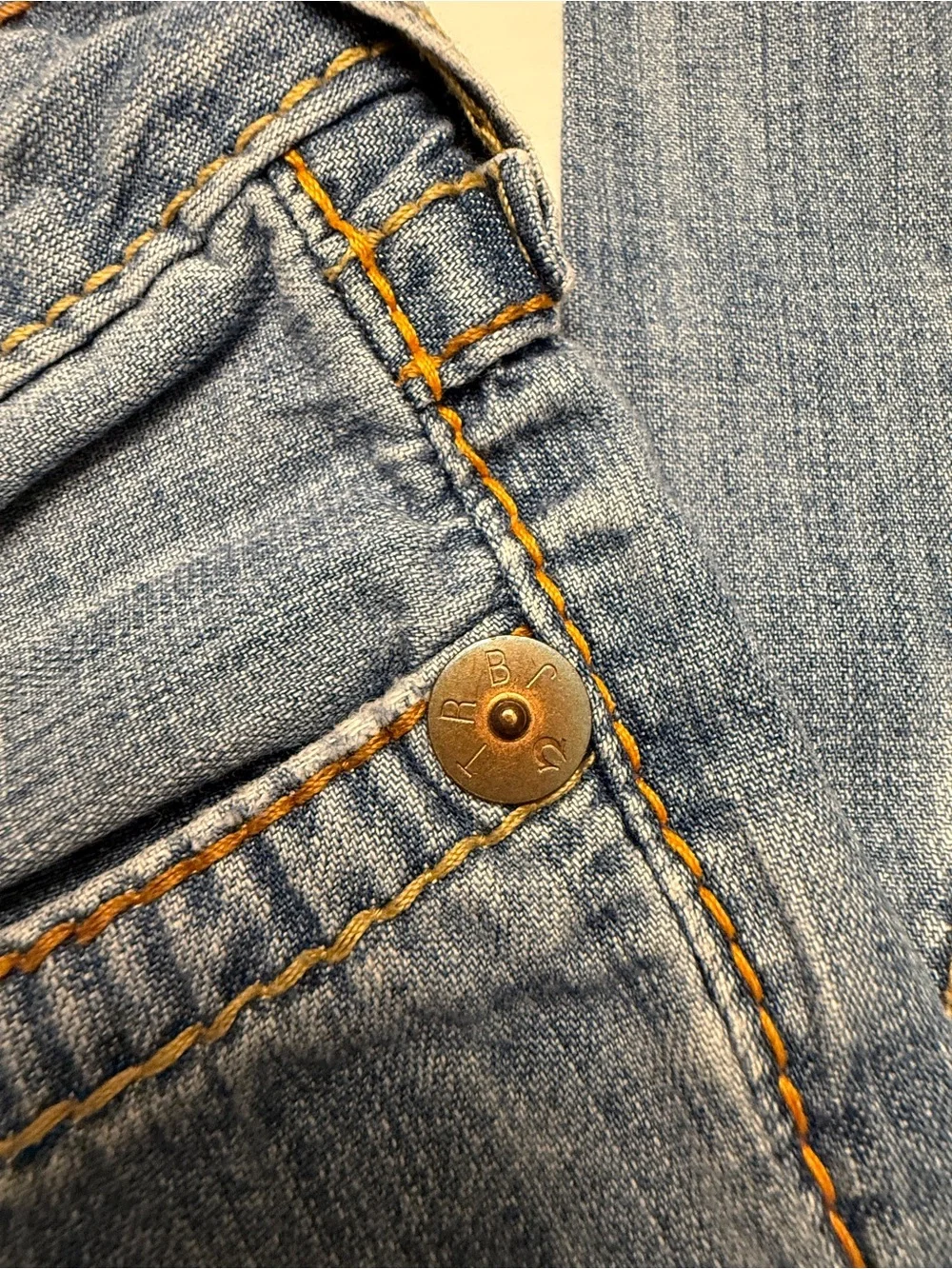 True Religion Women's Light Wash High Rise Jeans with Contrast Stitching - Picture 7 of 12